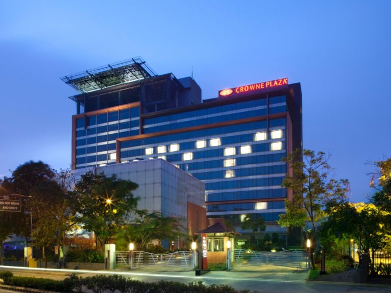Crowne Plaza